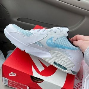 Nike Air Max Excee Power Up